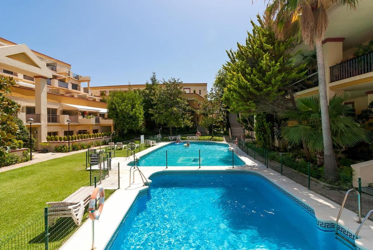 Oleholidays 443 Romana Playa Vistas Al Mar Marbella Exteriör bild